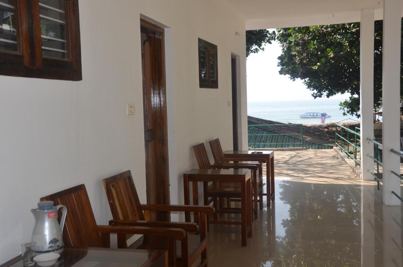 Arya Homestay Bougain Villa Гокарна Экстерьер фото